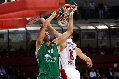 Unicaja, ya sin opciones, a salvar su honor en su último choque en Málaga Unicaja, ya sin opciones, a salvar su honor en su último choque en Málaga