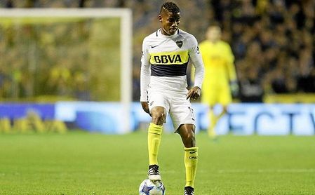 Wilmar Barrios controla un balón durante un partido de su actual equipo, en Boca Juniors. Wilmar Barrios controla un balón durante un partido de su actual equipo, en Boca Juniors.