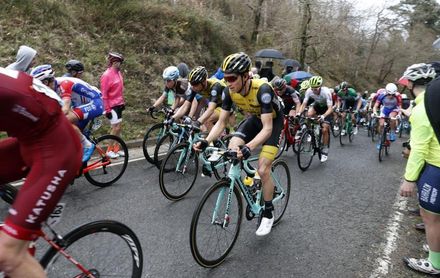 Peio Bilbao:"Roglic es el favorito, pero Movistar buscará la victoria" Peio Bilbao:"Roglic es el favorito, pero Movistar buscará la victoria"