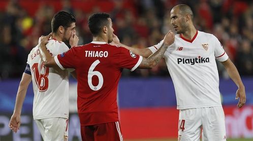 El Sevilla pasa página de la derrota ante el Bayern y prepara ya la cita de Vigo El Sevilla pasa página de la derrota ante el Bayern y prepara ya la cita de Vigo