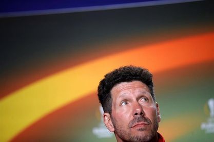 Simeone: ¿El escudo? Podemos llegar todos a unas semifinales y eso nos unirá Simeone: ¿El escudo? Podemos llegar todos a unas semifinales y eso nos unirá