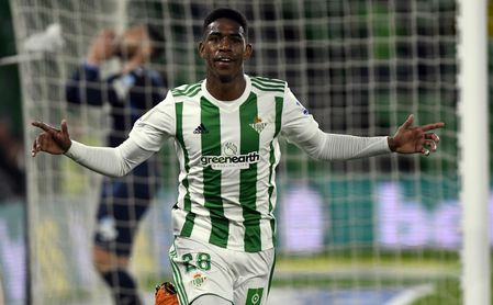 Atentos, Lopetegui y Celades: Junior es seleccionable. Atentos, Lopetegui y Celades: Junior es seleccionable.