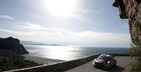 El francés Ogier se apunta la victoria en Córcega y Sordo acaba cuarto El francés Ogier se apunta la victoria en Córcega y Sordo acaba cuarto