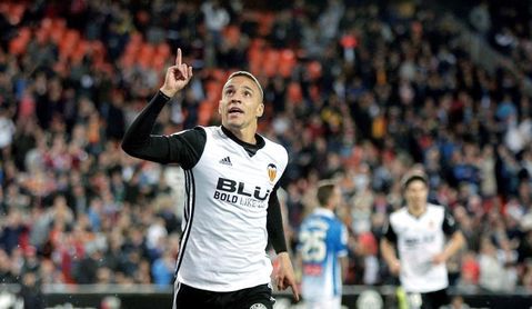 El valencianista Rodrigo, mejor jugador de marzo para LaLiga El valencianista Rodrigo, mejor jugador de marzo para LaLiga