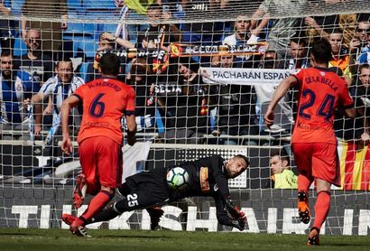 Miguel Ángel Moyá, descartado para jugar ante el Atlético de Madrid Miguel Ángel Moyá, descartado para jugar ante el Atlético de Madrid