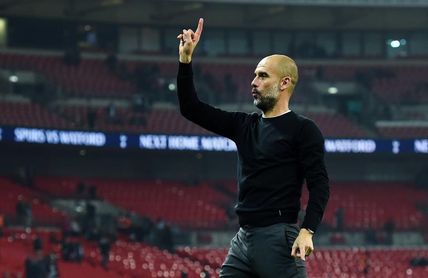 Guardiola renueva su contrato con el Manchester City hasta 2021 Guardiola renueva su contrato con el Manchester City hasta 2021