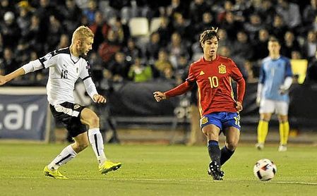 Óliver Torres ha disputado 24 encuentros con la selección española sub 21. Óliver Torres ha disputado 24 encuentros con la selección española sub 21.