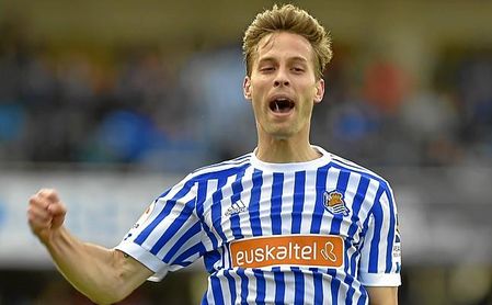 Sergio Canales, en un partido con la Real Sociedad. Sergio Canales, en un partido con la Real Sociedad.