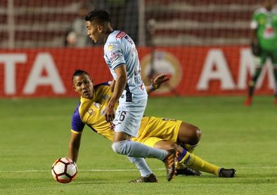2-1. Bolívar vence al Delfín y se queda con un pasaje a la Copa Sudamericana 2-1. Bolívar vence al Delfín y se queda con un pasaje a la Copa Sudamericana