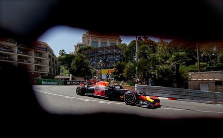 Ricciardo logra la ´pole´ en Mónaco, con Alonso séptimo y Sainz octavo Ricciardo logra la ´pole´ en Mónaco, con Alonso séptimo y Sainz octavo