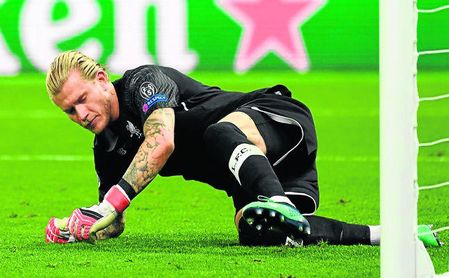 Sergio Rico manda ánimos a Karius. Sergio Rico manda ánimos a Karius.