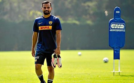Rabello llegó al Sevilla en 2012 y pasó sus primeros meses en el filial. Rabello llegó al Sevilla en 2012 y pasó sus primeros meses en el filial.