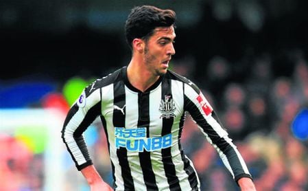 Mikel Merino disputó 1.424 minutos el curso pasado con las ´Urracas´. Mikel Merino disputó 1.424 minutos el curso pasado con las ´Urracas´.