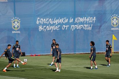 Tite insinúa su equipo de gala para el debut contra Suiza y Fred se recupera Tite insinúa su equipo de gala para el debut contra Suiza y Fred se recupera