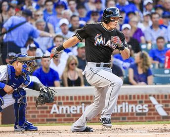 5-8. Dietrich conecta jonrón en el triunfo de los Marlins 5-8. Dietrich conecta jonrón en el triunfo de los Marlins