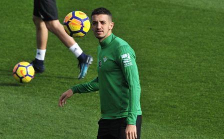 Feddal en un entrenamiento. Feddal en un entrenamiento.