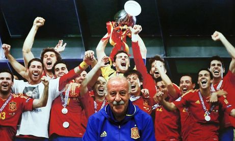 Del Bosque: "España tiene buenos entrenadores y Luis Enrique es uno de ellos" Del Bosque: "España tiene buenos entrenadores y Luis Enrique es uno de ellos"
