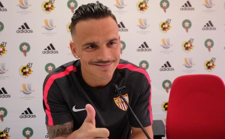 Roque Mesa, durante la rueda de prensa previa a la Supercopa. Roque Mesa, durante la rueda de prensa previa a la Supercopa.