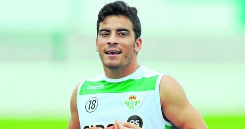 Agra felicitó a sus compañeros por su gran temporada. Agra felicitó a sus compañeros por su gran temporada.