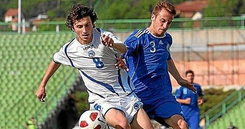 El extremo sevillista disputó 20´ en el Letonia-Bosnia que terminó 0-5. El extremo sevillista disputó 20´ en el Letonia-Bosnia que terminó 0-5.