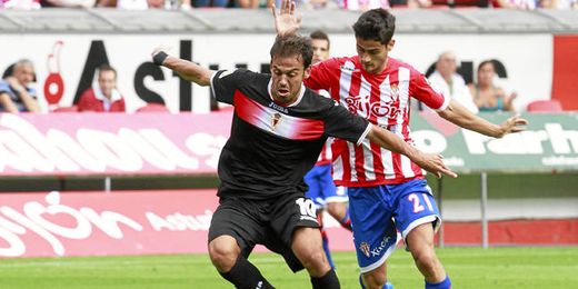 Javier Matilla ha marcado 12 goles en esta temporada con el Murcia en 34 partidos ligueros. Javier Matilla ha marcado 12 goles en esta temporada con el Murcia en 34 partidos ligueros.
