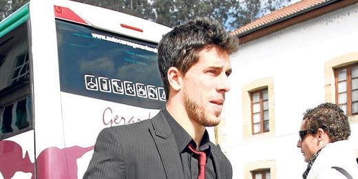 Dídac Vilà Rosselló está deseando encontrar un acomodo definitivo, después de su frustrada y frustrante aventura en la disciplina del A.C. Milan. Dídac Vilà Rosselló está deseando encontrar un acomodo definitivo, después de su frustrada y frustrante aventura en la disciplina del A.C. Milan.