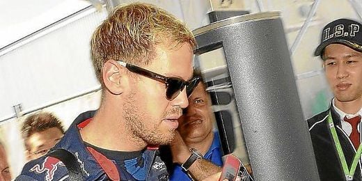 Sebastian Vettel durante los entrenamientos libres del GP de Japón en el circuito Suzuka. Sebastian Vettel durante los entrenamientos libres del GP de Japón en el circuito Suzuka.
