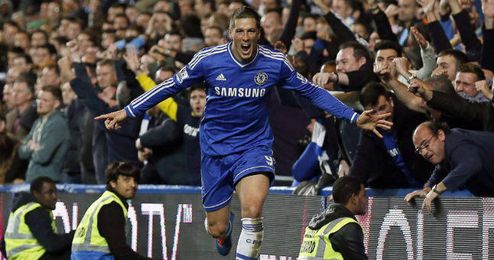 Fernando Torres celebrando el gol del triunfo ante el los cityzens en Stamford Bridge. Fernando Torres celebrando el gol del triunfo ante el los cityzens en Stamford Bridge.