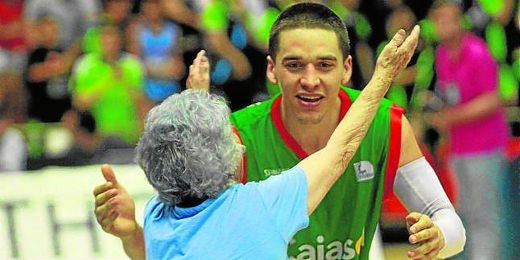 El estadounidense Scott Bamforth firmó una gran actuación el pasado sábado ante el FIATC Joventut. El estadounidense Scott Bamforth firmó una gran actuación el pasado sábado ante el FIATC Joventut.