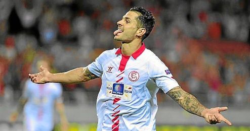 Vitolo celebra un gol ante el Oporto. Vitolo celebra un gol ante el Oporto.
