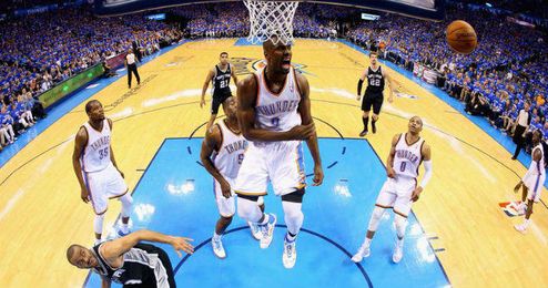 Serge Ibaka, que regresaba tras lesión, se erigió en el líder de su equipo. Serge Ibaka, que regresaba tras lesión, se erigió en el líder de su equipo.