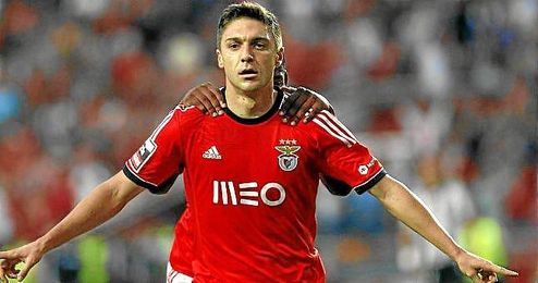 Siqueira, que ha jugado cedido en el Benfica, ha fichado por el Atlético. Siqueira, que ha jugado cedido en el Benfica, ha fichado por el Atlético.