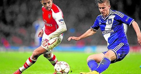 El Milan se fija en Dennis Praet - Estadio deportivo