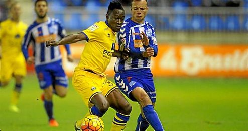 Djené, en un partido ante el Alavés en la Liga Adelante. Djené, en un partido ante el Alavés en la Liga Adelante.
