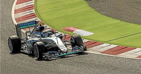El piloto alemán, Nico Rosberg marcó el mejor tiempo de los entrenamientos del viernes. El piloto alemán, Nico Rosberg marcó el mejor tiempo de los entrenamientos del viernes.