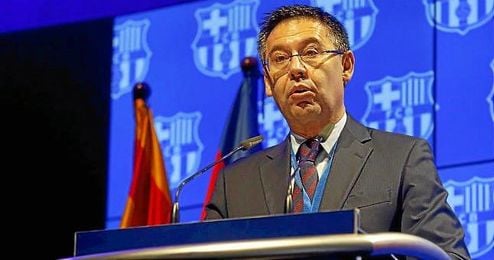 "Con acciones como ésta, el F.C. Barcelona defiende y continuará defendiendo la libertad de expresión de sus socios y aficionados". "Con acciones como ésta, el F.C. Barcelona defiende y continuará defendiendo la libertad de expresión de sus socios y aficionados".