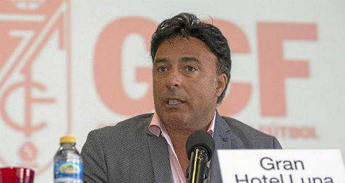 Quique Pina se queda fuera del proyecto. Quique Pina se queda fuera del proyecto.