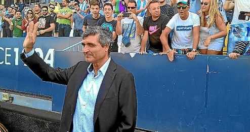 Juande Ramos, durante su presentación con el Málaga. Juande Ramos, durante su presentación con el Málaga.
