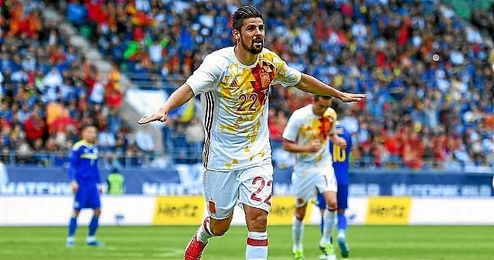 Nolito ha firmado un doblete ante Bosnia. Nolito ha firmado un doblete ante Bosnia.