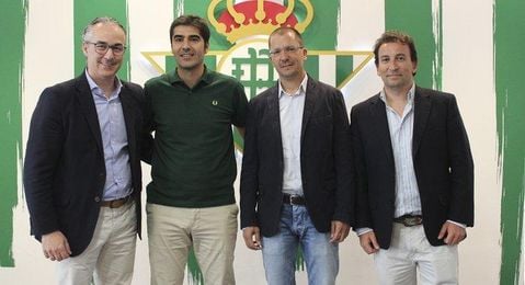 José Juan Romero seguirá al frente del Betis B. José Juan Romero seguirá al frente del Betis B.