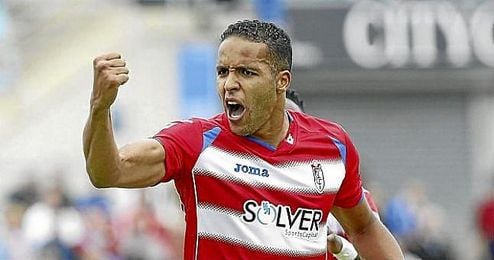 El internacional marroquí, con 45 dianas, es el máximo goleador en la historia del Granada. El internacional marroquí, con 45 dianas, es el máximo goleador en la historia del Granada.
