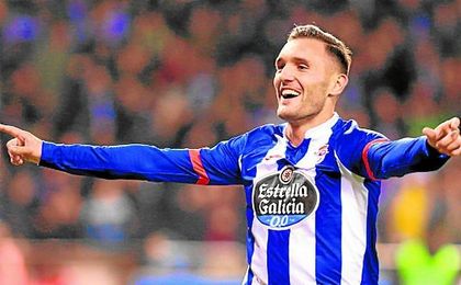 Sin Emery, la opción de Lucas Pérez pierde fuerza en Nervión. Sin Emery, la opción de Lucas Pérez pierde fuerza en Nervión.