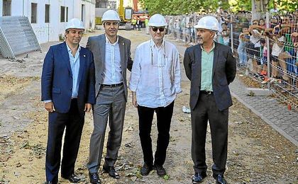 Cordón, Haro, López Catalán y Solano posan para los medios gráficos Cordón, Haro, López Catalán y Solano posan para los medios gráficos