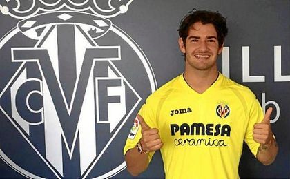 Alexander Pato ya paso por Londres y Milán; ahora llega a Vila-Real una ciudad pequeña pero "a un club grande". Alexander Pato ya paso por Londres y Milán; ahora llega a Vila-Real una ciudad pequeña pero "a un club grande".