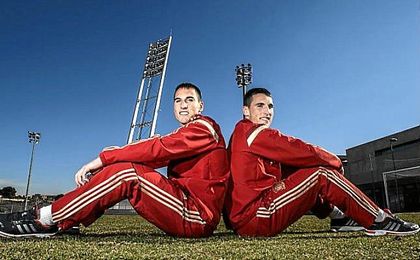 Los hermanos San Emeterio, en las categorías inferiores de la selección. Los hermanos San Emeterio, en las categorías inferiores de la selección.