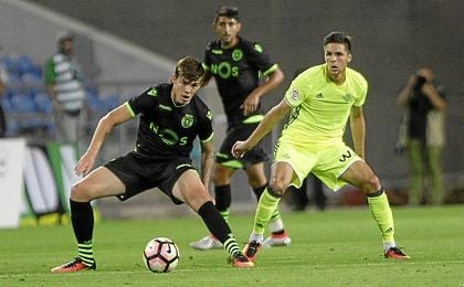 Imagen del último amistoso entre el Sporting de Portugal y el Betis. Imagen del último amistoso entre el Sporting de Portugal y el Betis.