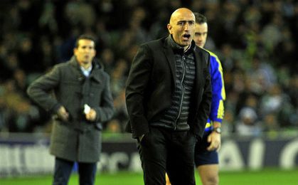Abelardo durante el Betis - Sporting del curso pasado. Abelardo durante el Betis - Sporting del curso pasado.