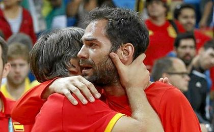 Calderón se despide con una medalla de bronce en Río. Calderón se despide con una medalla de bronce en Río.