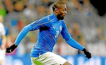 Stefano Okaka anotó 17 goles en la liga belga la pasada temporada. Stefano Okaka anotó 17 goles en la liga belga la pasada temporada.