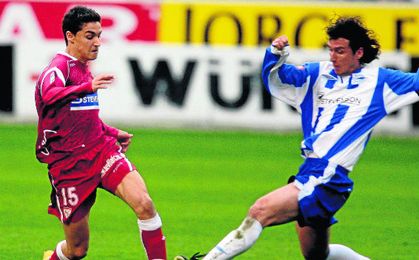 En el Sevilla no quedan supervivientes del último duelo contra el Alavés; en los vascos, sólo Pellegrino En el Sevilla no quedan supervivientes del último duelo contra el Alavés; en los vascos, sólo Pellegrino